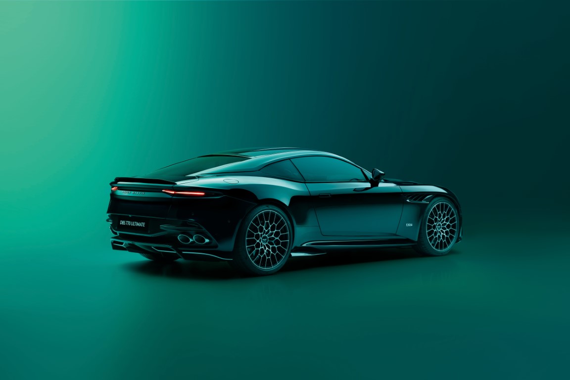 Aston Martin DBS 770 Ultimate (Automatic)